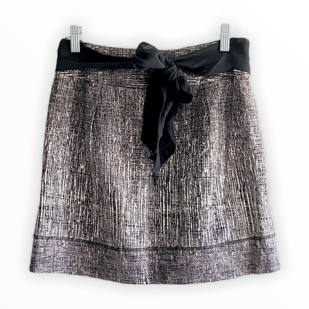 CLUB MONACO tweed mini skirt with black tie sash size 4 like new